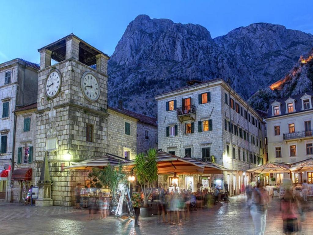 Apartments Ana Kotor Extérieur photo